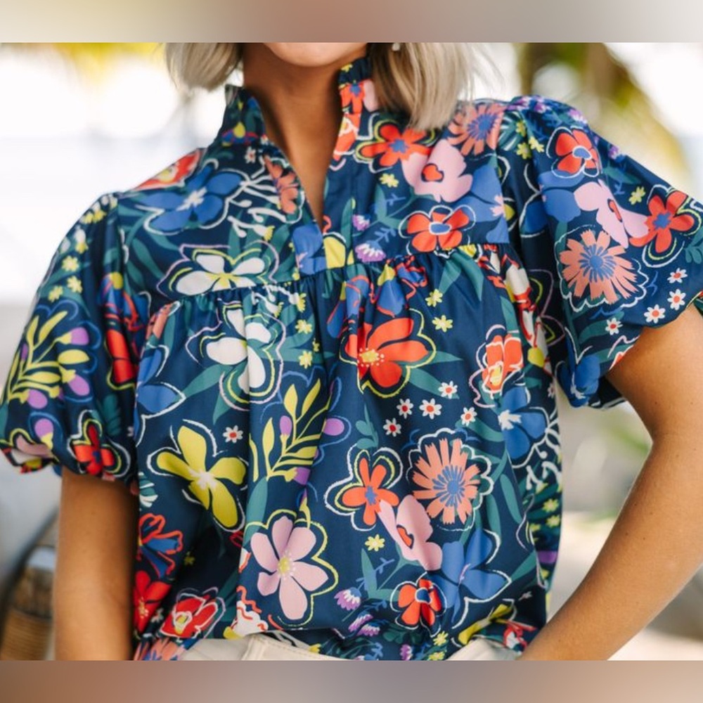 THML Floral Women's Top - Multicolor, NWT.